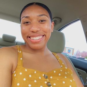 Meet your Posher, Destiny